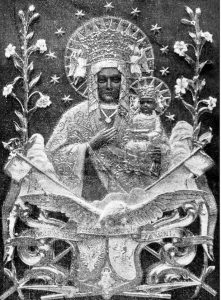 Płaskorzeźba Matki Bożej Królowej Korony Polskiej – 1925 r. Obecnie umieszczona w oknie na szczycie kościoła.